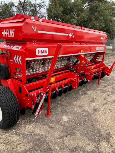 Brand New HMS 31 Plus Double Disc Seeder
