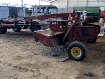 2010 New Holland 1431 Mower Conditioner