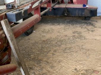 2010 New Holland 1431 Mower Conditioner