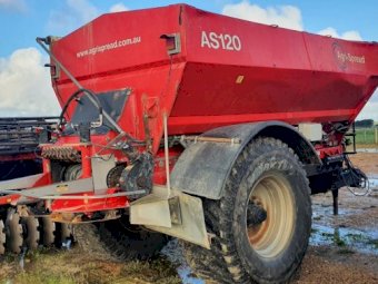 2014 Agrispread AS120