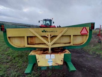 2006 Agmech 6 Bale Feed Out Wagon