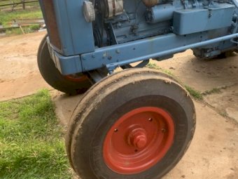 Under Auction - (A194) Fordson Major Tractor 