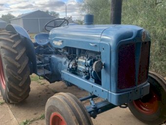 Under Auction - (A194) Fordson Major Tractor 