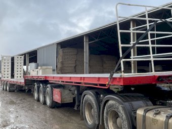2020 Stonestar 32 Pallet B Double Trailers