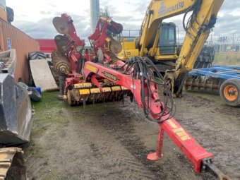Vaderstad Carrier 500 with Bio Drill Air Seeder