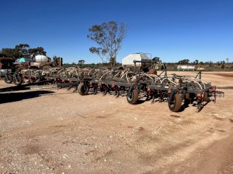 58ft Flexicoil 820 Airseeder Bar