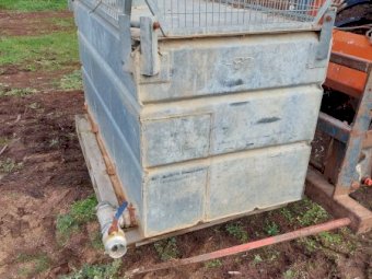 1,000L Water Tank