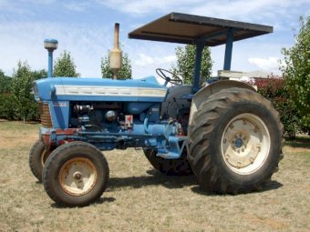 1967 FORD 5000 6X Tractor