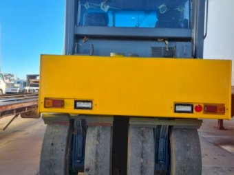 1999 Multipac Multi Wheeled Roller