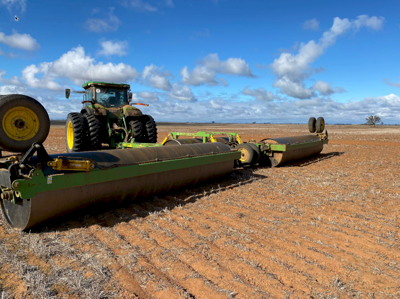 2016 Mandako Land Roller