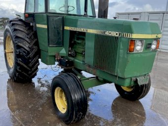 Chamberlain 4090 Tractor