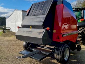 Case 528 Round Baler