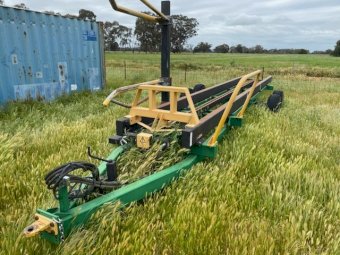 Under Auction - (A190) Formica 6 Round Bale Accumulator