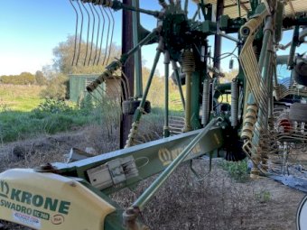 2017 Krone Swardo TC760 Twin Rotor Rake