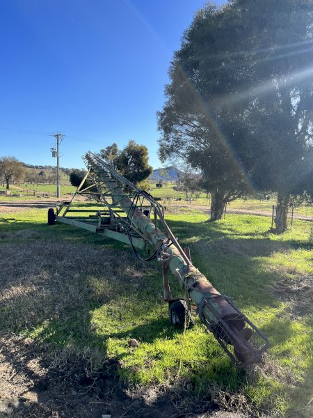 Farm Built 25m x 10" Auger