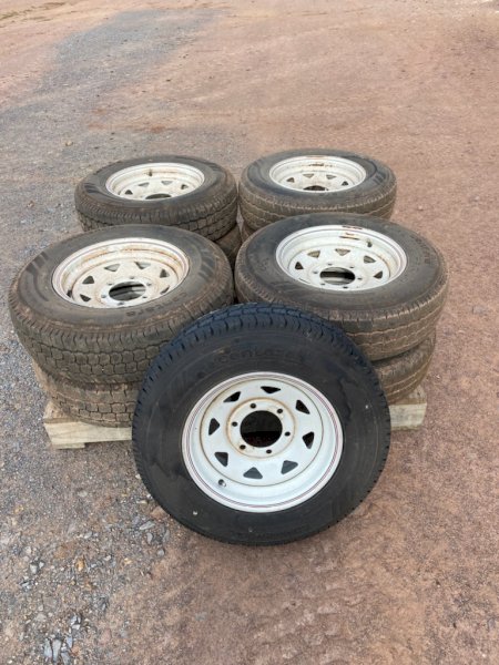 9 Tyres and Rims  185/R14