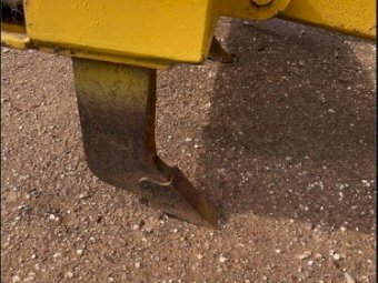 Under Auction - (A190) Galion 118 Grader 