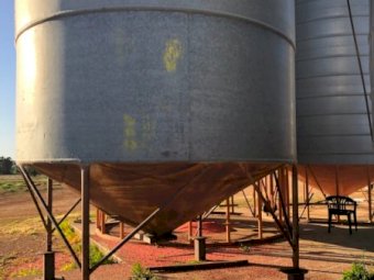 Approx. 10MT Silo