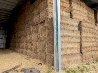 360mt Vetch Hay 8x4x3 Bales