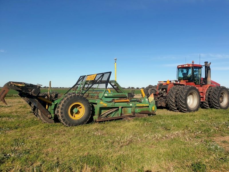 2009 CASE IH 535 Steiger and 4.2mt JN&R Laser Bucket