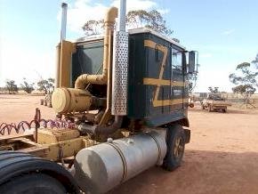 1974 White Road Commander Prime Mover