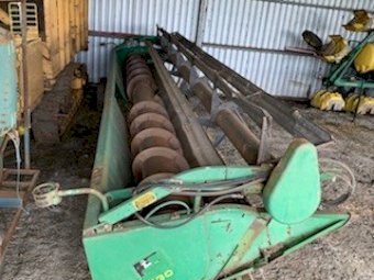 John Deere 930 R Front