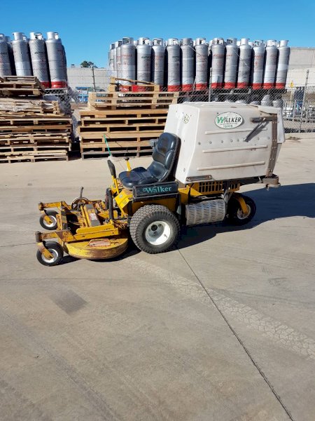 Walker Zero Turn Mower