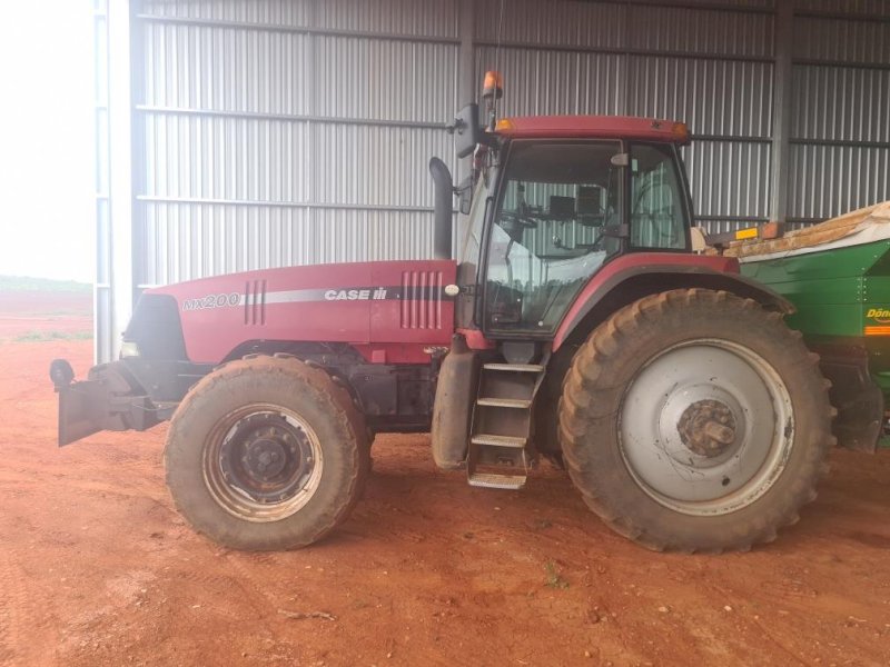 2004 Case IH MX200 Tractor