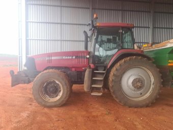 2004 Case IH MX200 Tractor