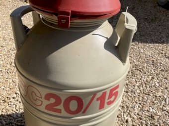 VAB Geneti-Quip Artificial Insemination (AI)  Tank