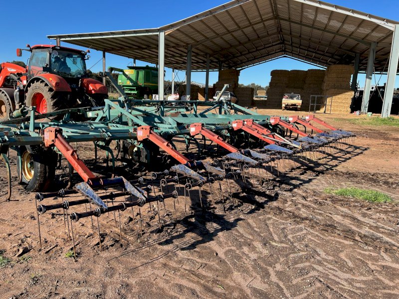 Under Auction - (A209) 33ft John Shearer Scarifier 