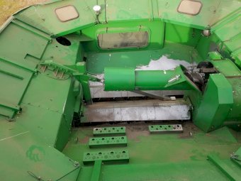2011 John Deere 9670 STS 4WD Header