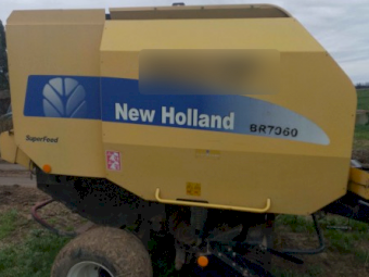 New Holland BR7060 Round Baler
