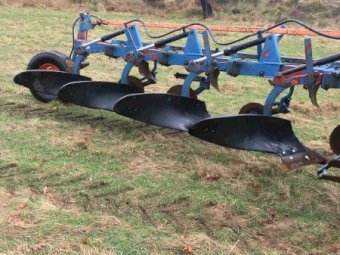 Overum Mouldboard Plough