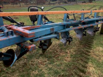 Overum Mouldboard Plough