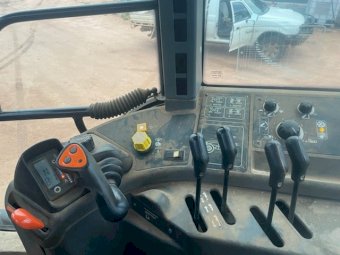 1997 New Holland M135 Tractor