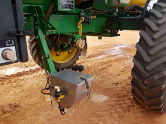 2009 John Deere 4930 Self Propelled Sprayer