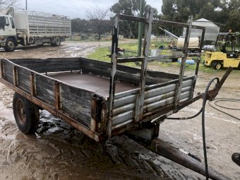 Massey Ferguson farm tipping trailer