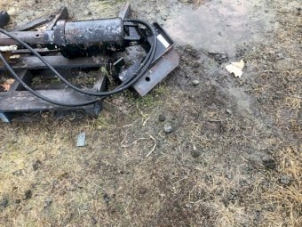 Challenge post hole auger