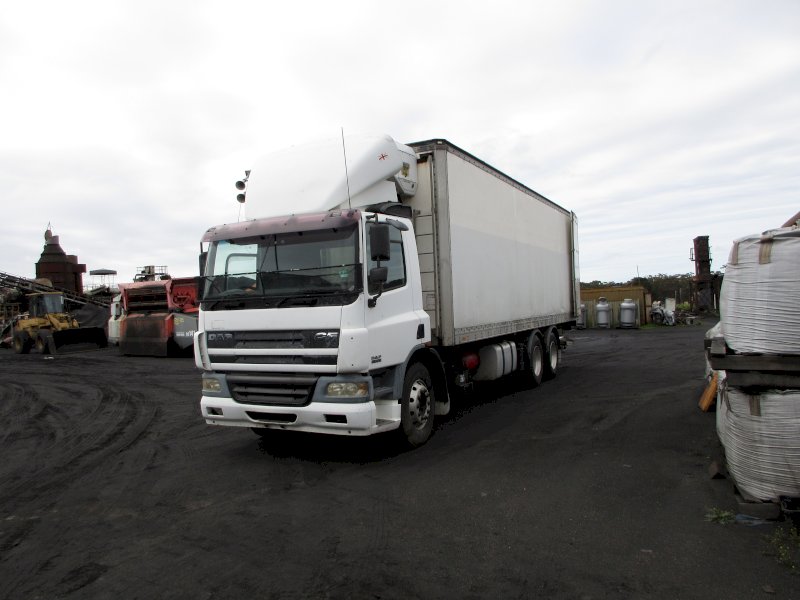2002 DAF CF 75-310 Refridgerated Truck