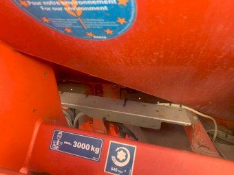 Kuhn Axis 40.1 Spreader