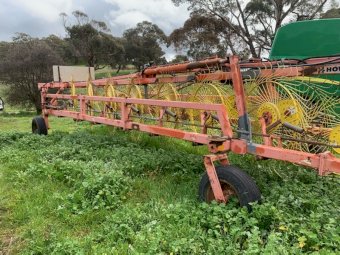 Howard V 16 Tyne Magnum Hay Rake