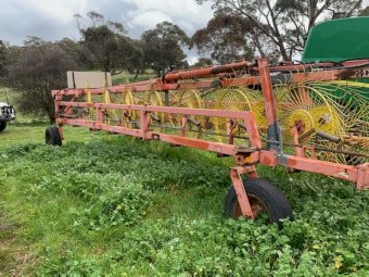 Howard V 16 Tyne Magnum Hay Rake