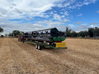 40' Midwest Crop Hawk Header Front