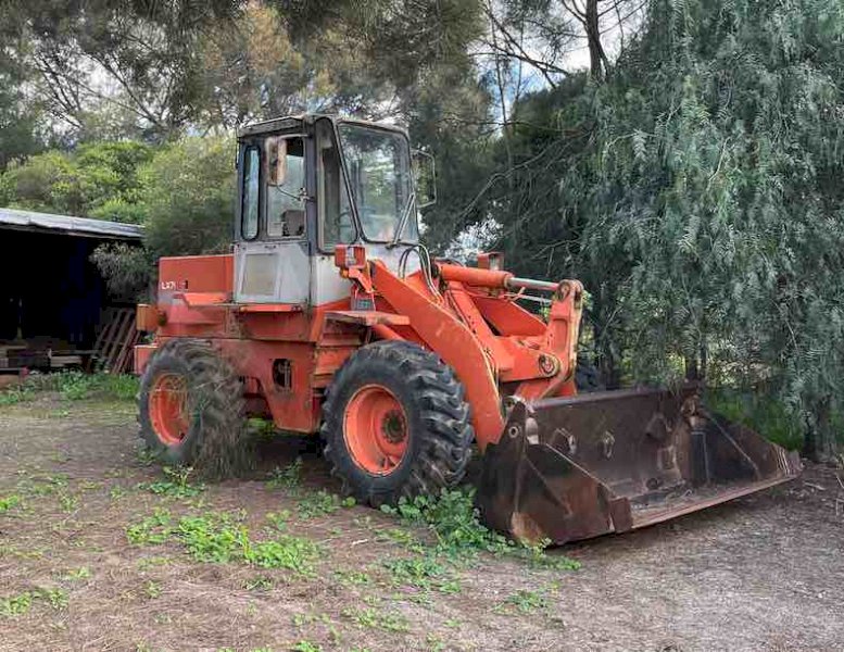 Hitachi LX70 Loader