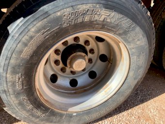 Under Auction - (A195) 2009 19 Foot Pig Trailer And Duncan Stock Crate 