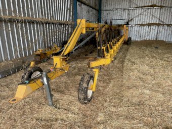 Elsworth 10 Aside V Rake