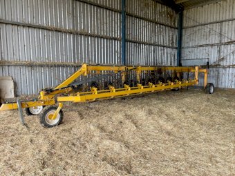 Elsworth 10 Aside V Rake