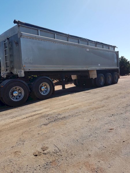 Alcan 32 ft Aluminium Tri Axle Tipper