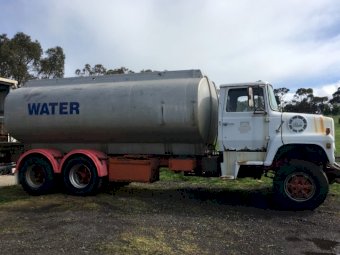 Ford Farm Truck with 18,000 Aluminium Water Tank - ONO